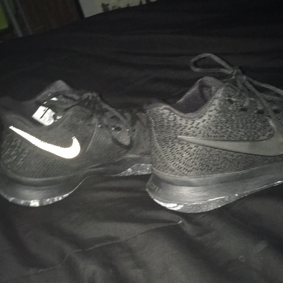 kyrie 3 black marble